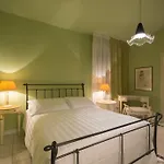 Maison Biagetti Bed and Breakfast 4*