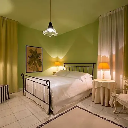 Maison Biagetti Panzió 4*