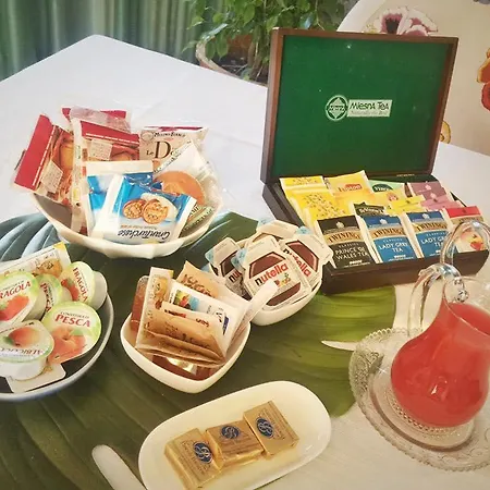 فندق مبيت وإفطار Maison Biagetti SantʼArcangelo di Romagna