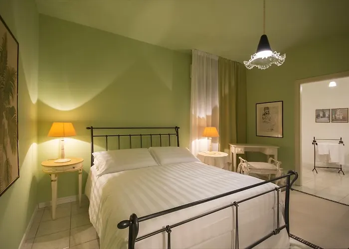 Maison Biagetti Bed & Breakfast 4*